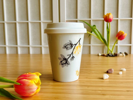 "Magnolia" To Go mug with gold, 300 ml