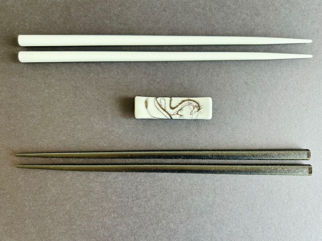 Chopstick rest "Dragon" 6x1.5 cm