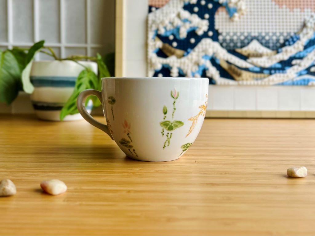 Wide mug "Lake Jewels or Koi Carp in a Lotus Pond" 480 ml
