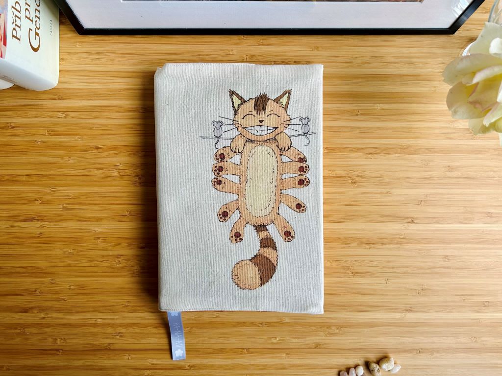 book cover "Catbus" large