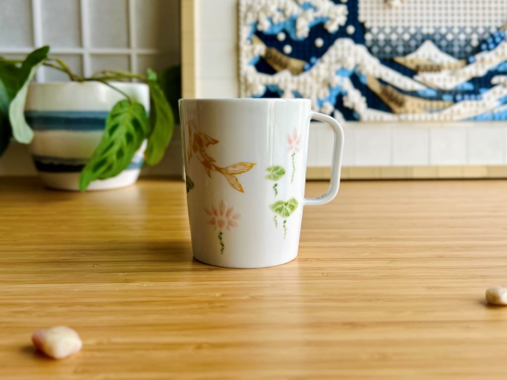 Mug "Lake Jewels or Koi Carp in a Lotus Pond" 250 ml
