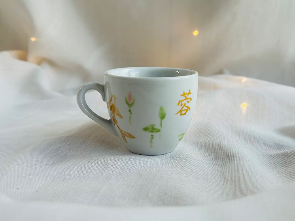 Espresso-Tasse "Seeschmuck oder Koi-Karpfen im Lotus-Teich" 90 ml