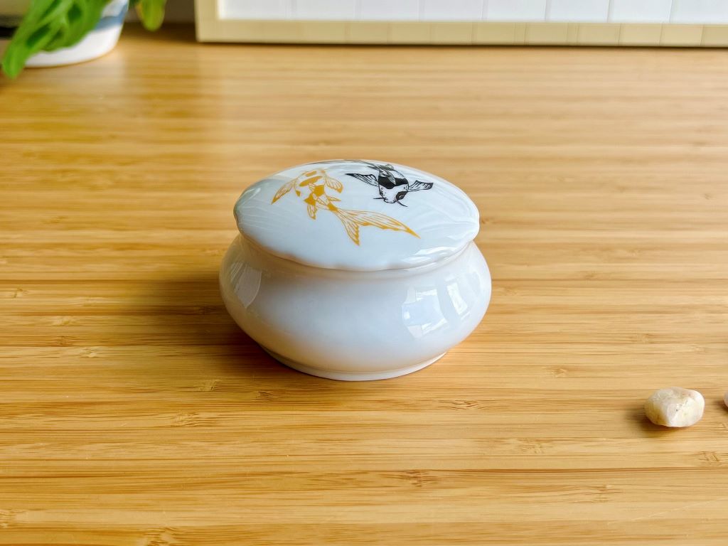 Porcelain jar "Lake Gemstones or Koi Carp with Moon"