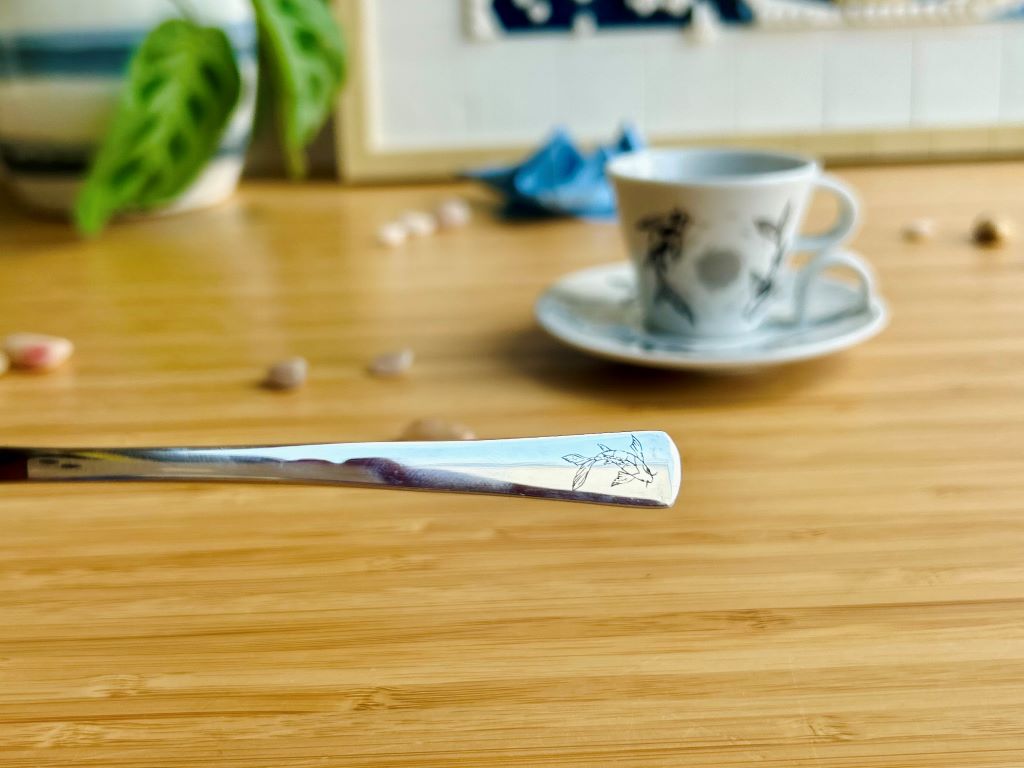 Edelstahllöffel "Seejuwelen oder Koi-Karpfen"