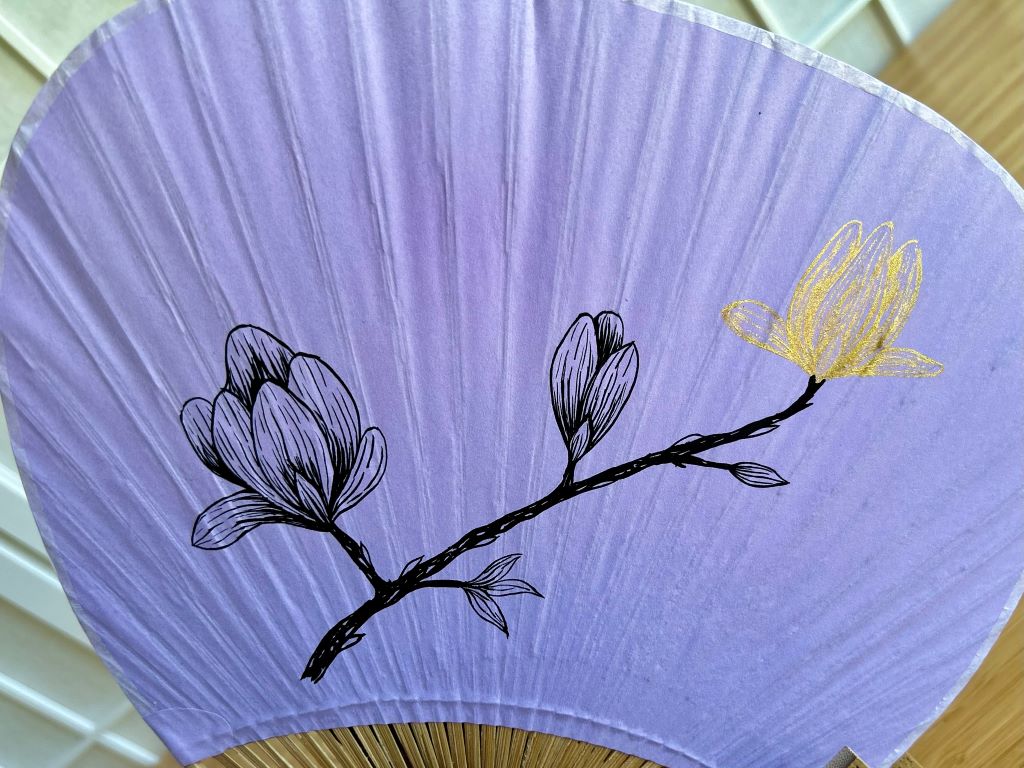 round paper fan "Magnolia" hand-painted