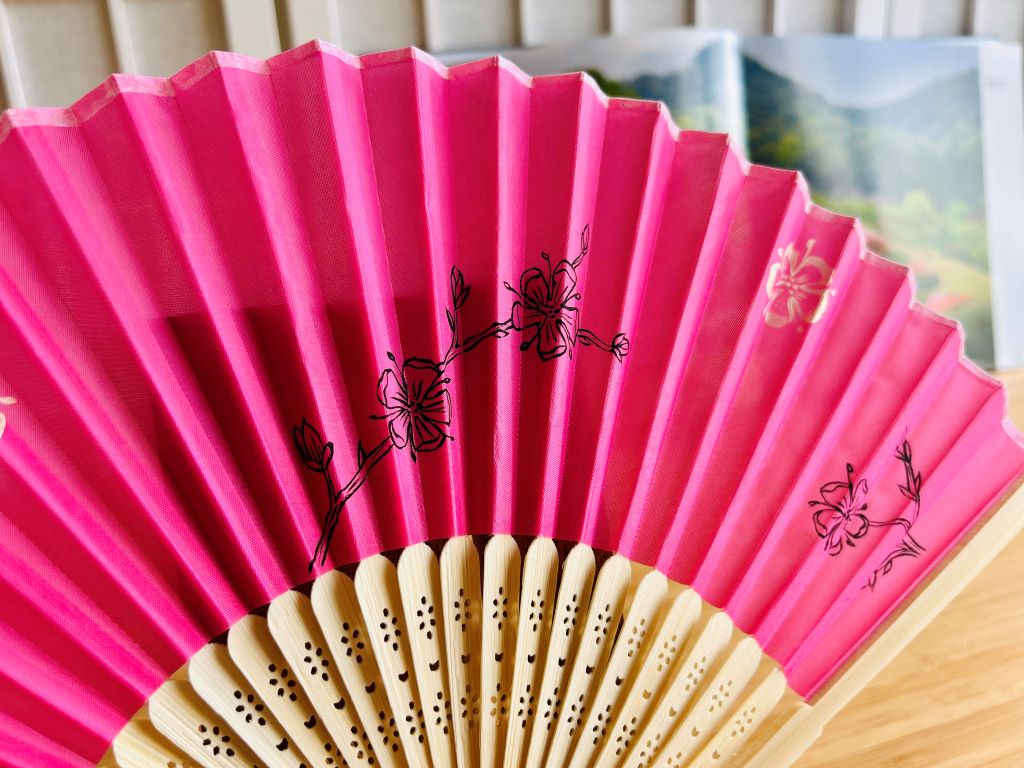 hand-painted folding fabric fan "Sakura"