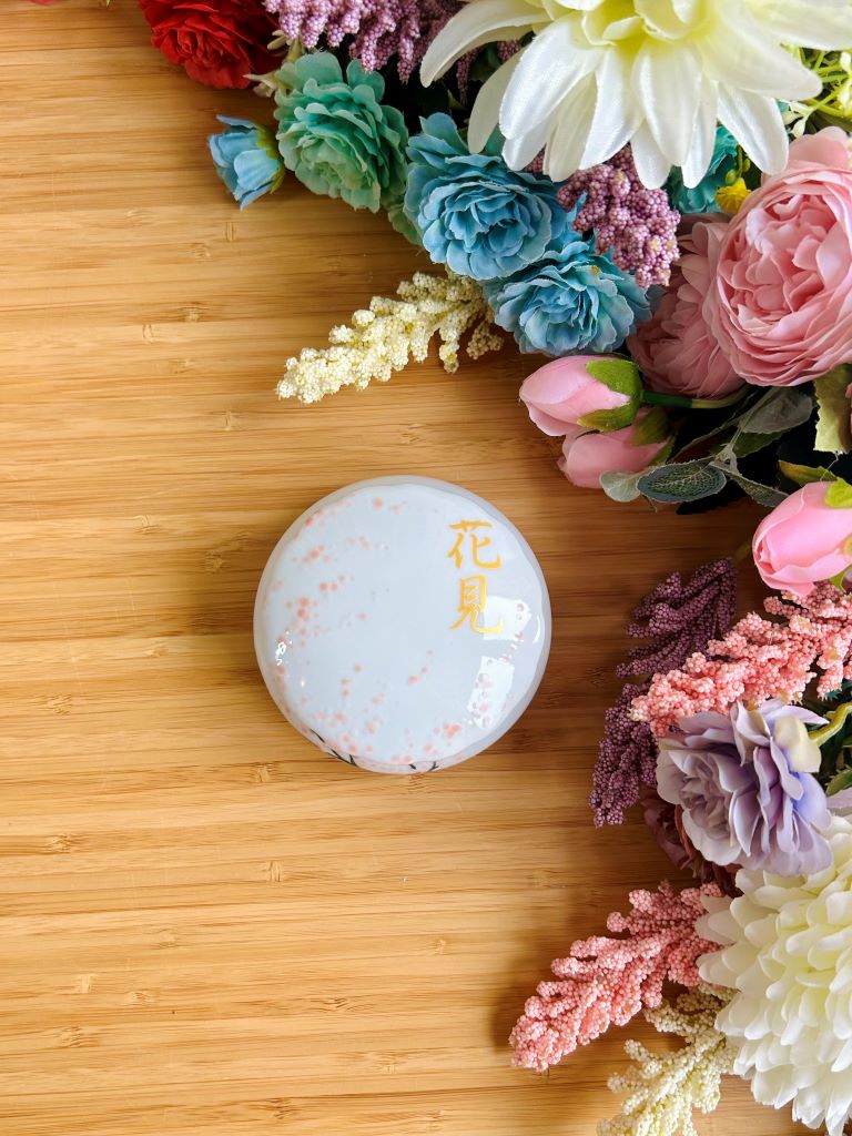 Porcelain box "Morning under the Sakura"