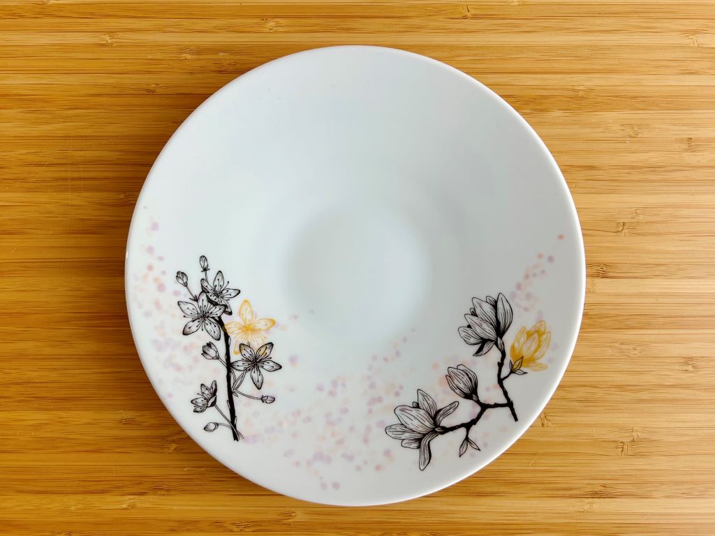"Spring Japan" dinner set in a gift box