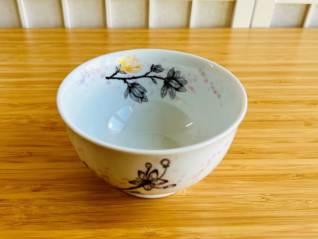 "Spring Japan" dinner set in a gift box