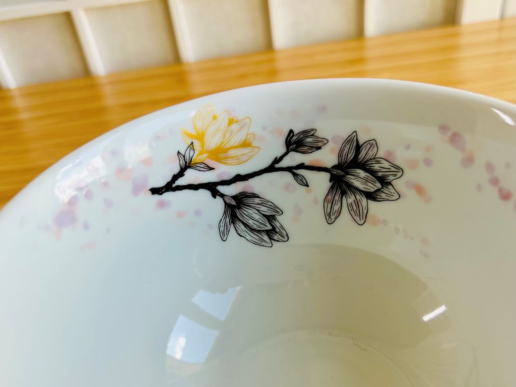 "Spring Japan" dinner set in a gift box