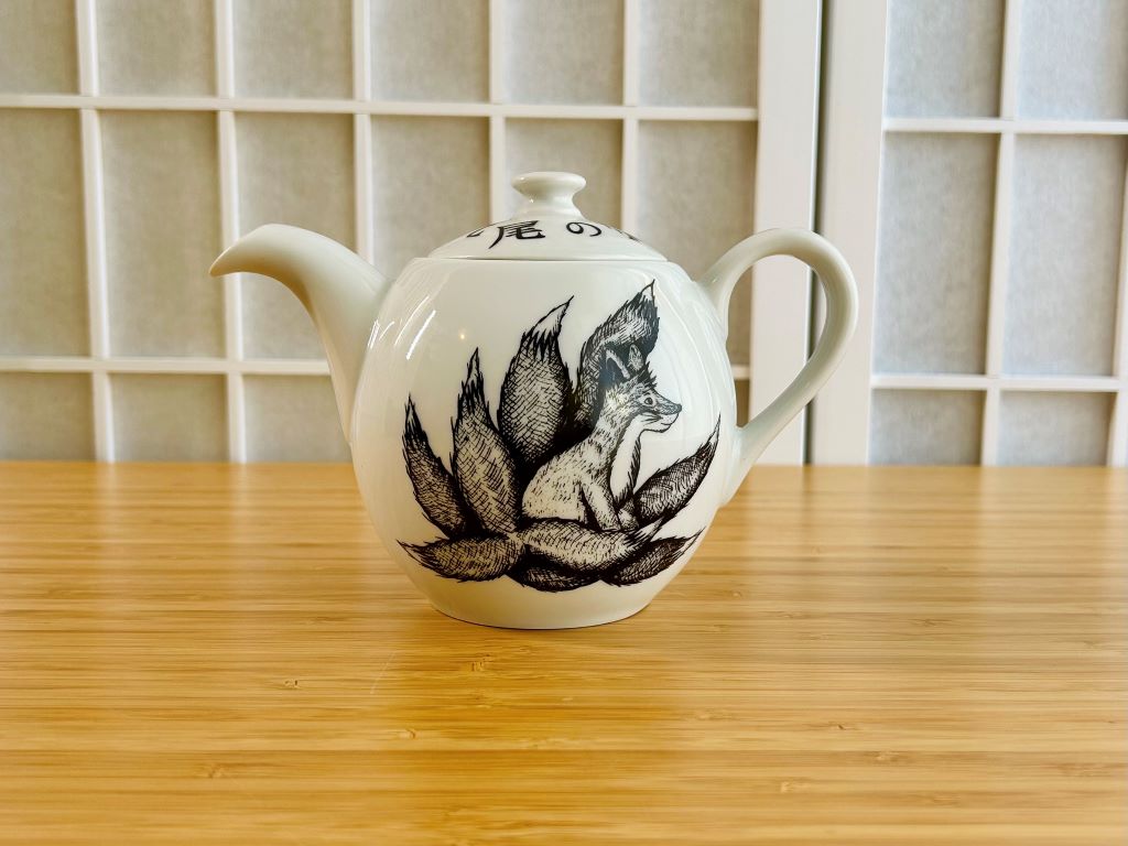Teapot "Kyuubi no Kitsune" 500 ml