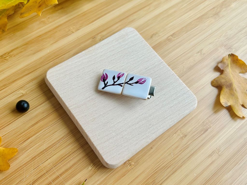 Ceramic buckle "Scent of a Spring Dream"