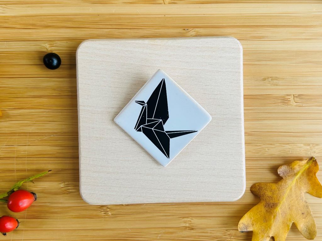 keramická brož "Origami jeřáb"