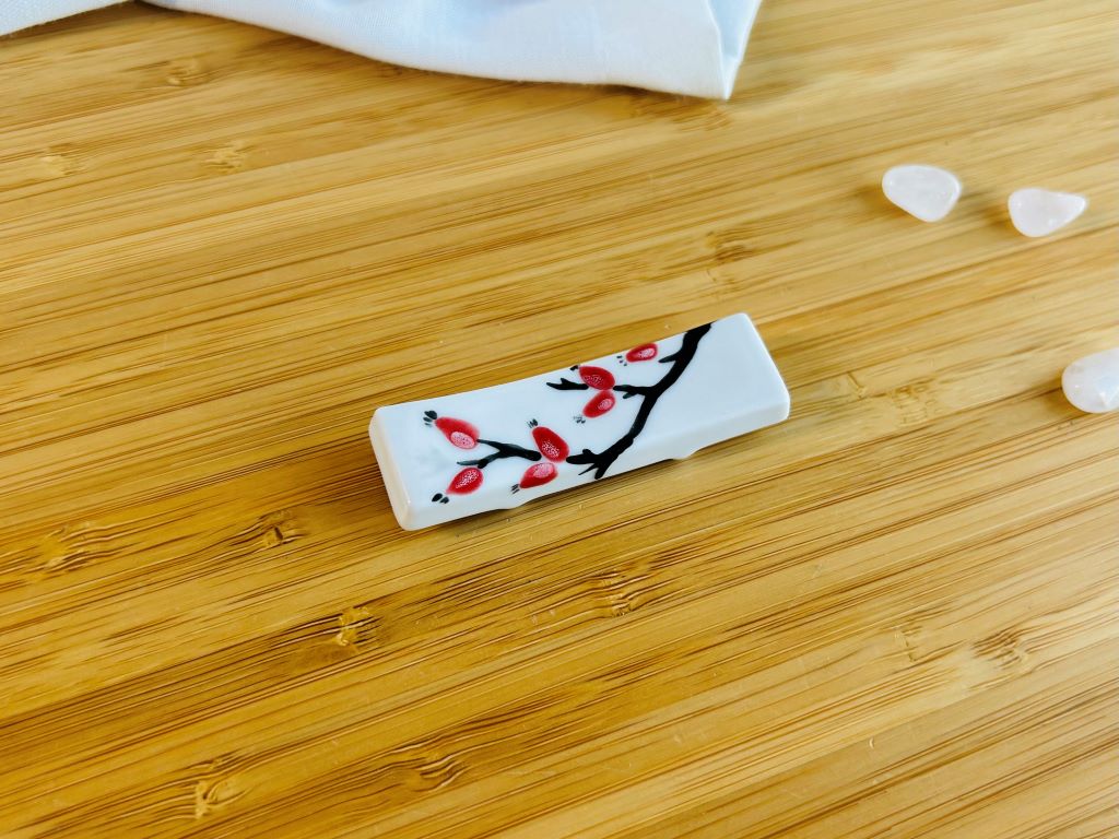 Chopstick rest "Rosehip tea" 6x1.5 cm