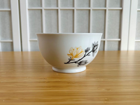 Round bowl "Magnolia" with gold 400 ml