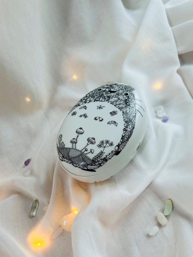 "Totoro" porcelain jewelry box with a pillow