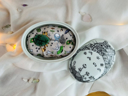 "Totoro" porcelain jewelry box with a pillow