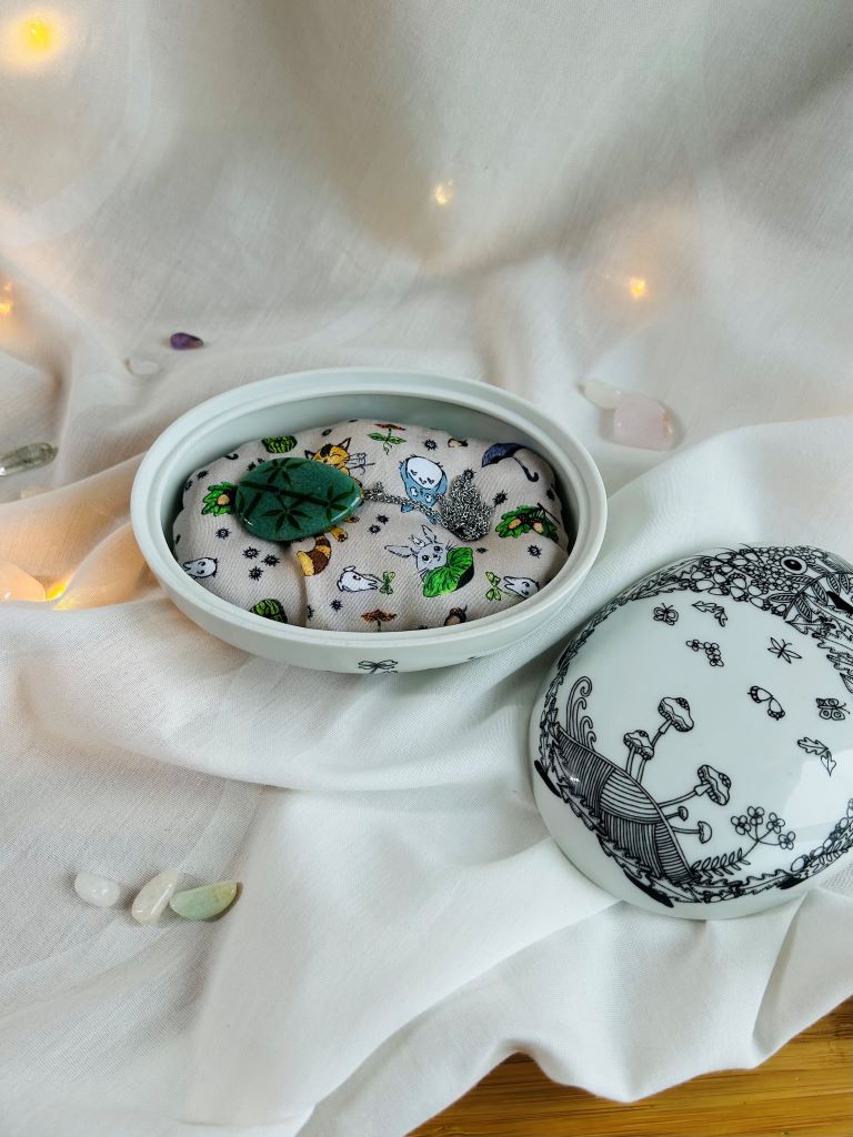 "Totoro" porcelain jewelry box with a pillow