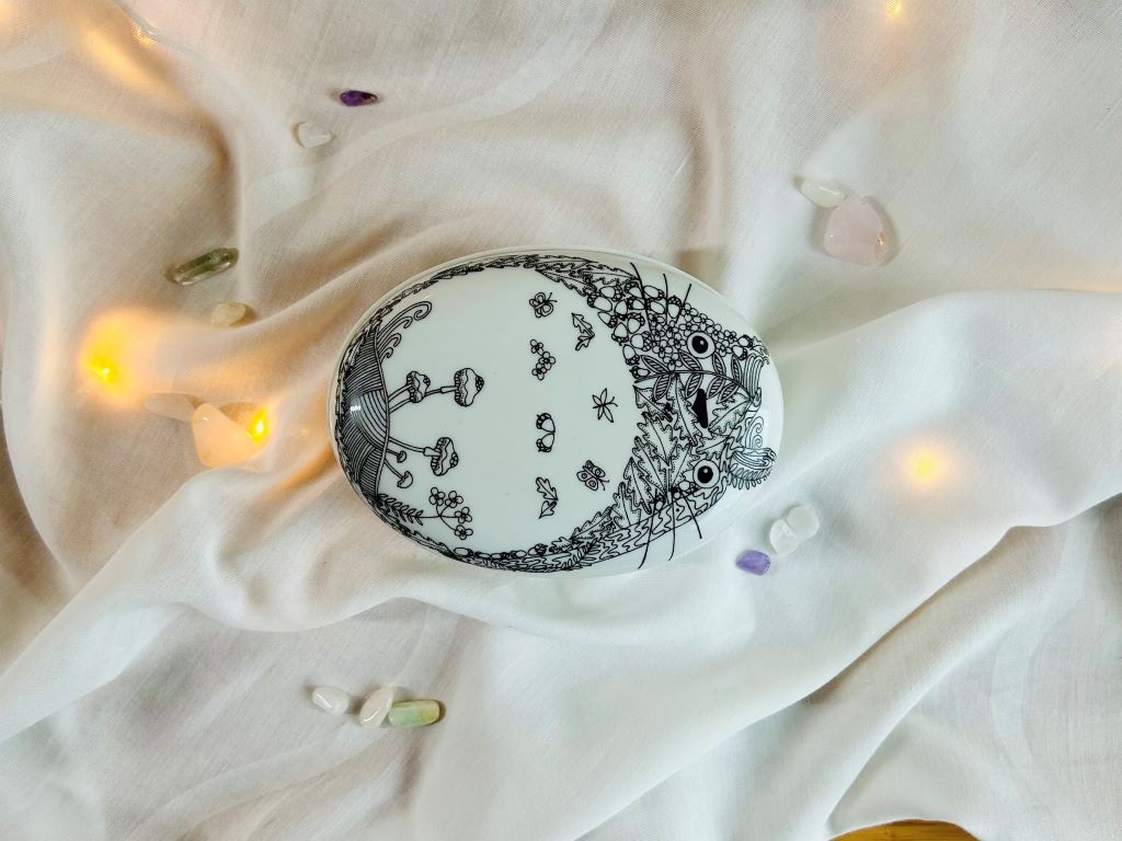 "Totoro" porcelain jewelry box with a pillow