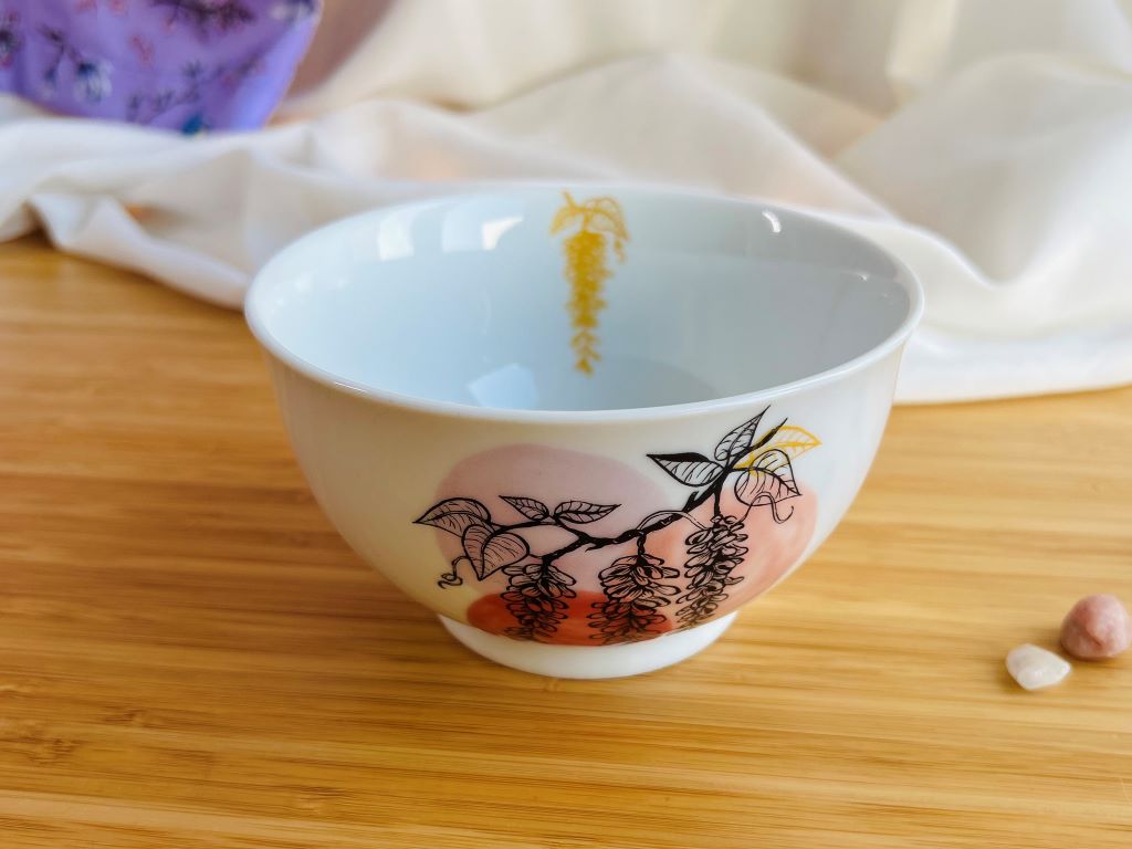 Round bowl "Wisteria" coloured 400 ml