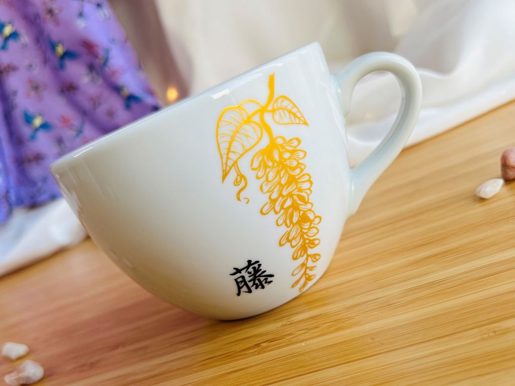 Wisteria wide mug with gold 480 ml
