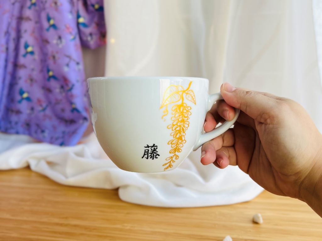 Wisteria wide mug with gold 480 ml