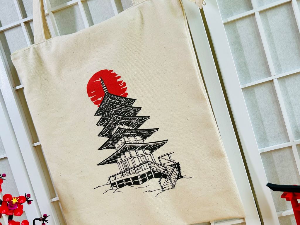 "Pagoda" shopping bag with zipper and inside pocket