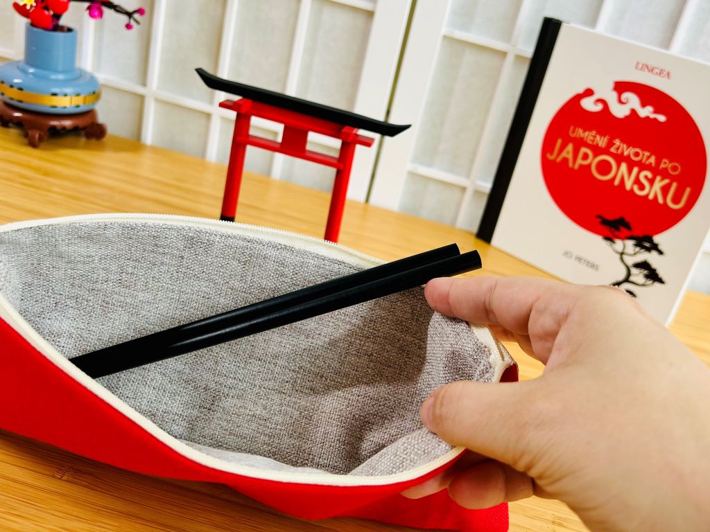 "Pagoda" pencil case