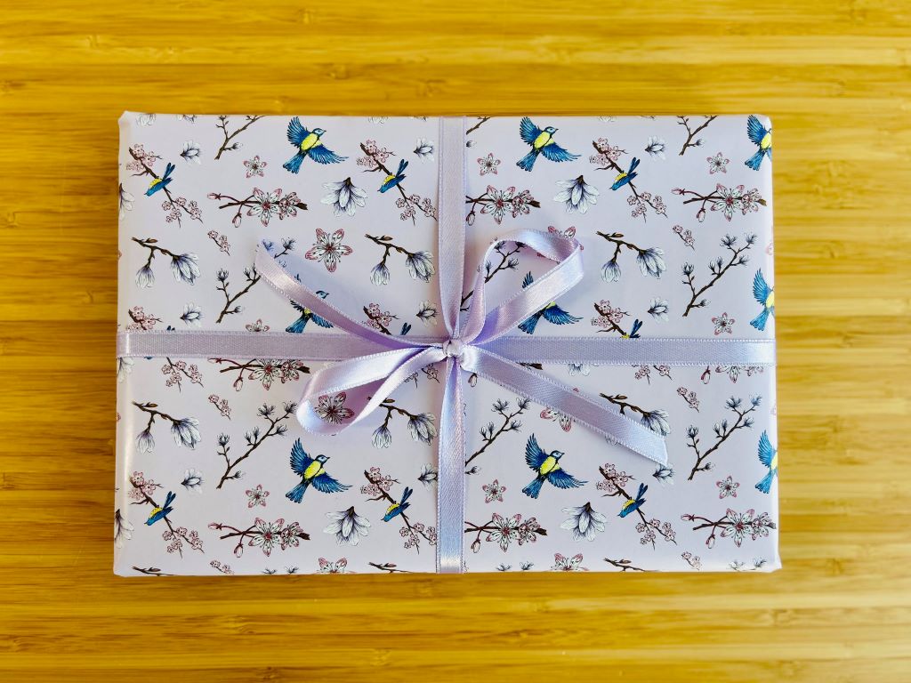 Geschenkpapier „Frühlings-Japan“ 475 x 680 mm
