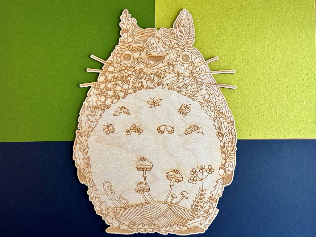dřevěný obraz jako omalovánka "Totoro"
