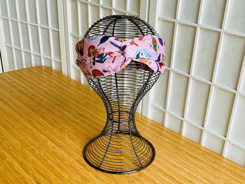 "Love & Magic" fabric headband with elastic