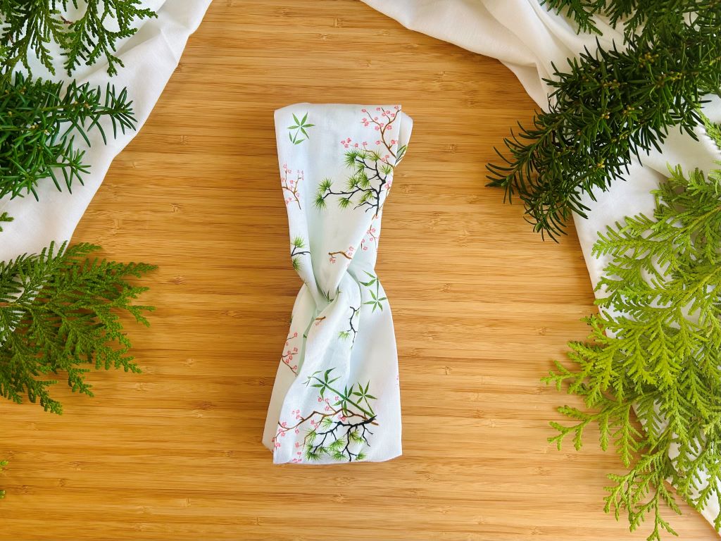 fabric headband "Three Winter Friends" with elastic