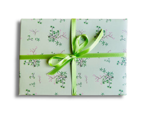 Wrapping Paper "Three Winter Friends" 475 x 680 mm