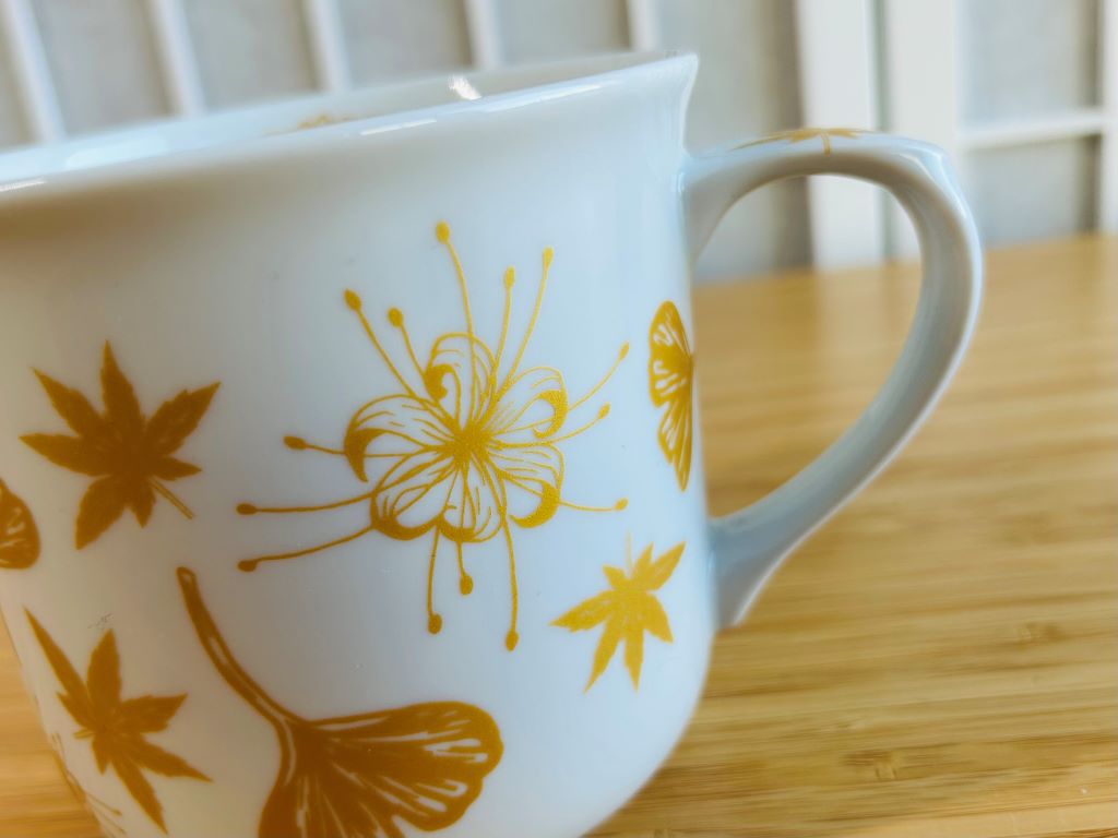 Large mug "Park in Autumn Colors" 650 ml