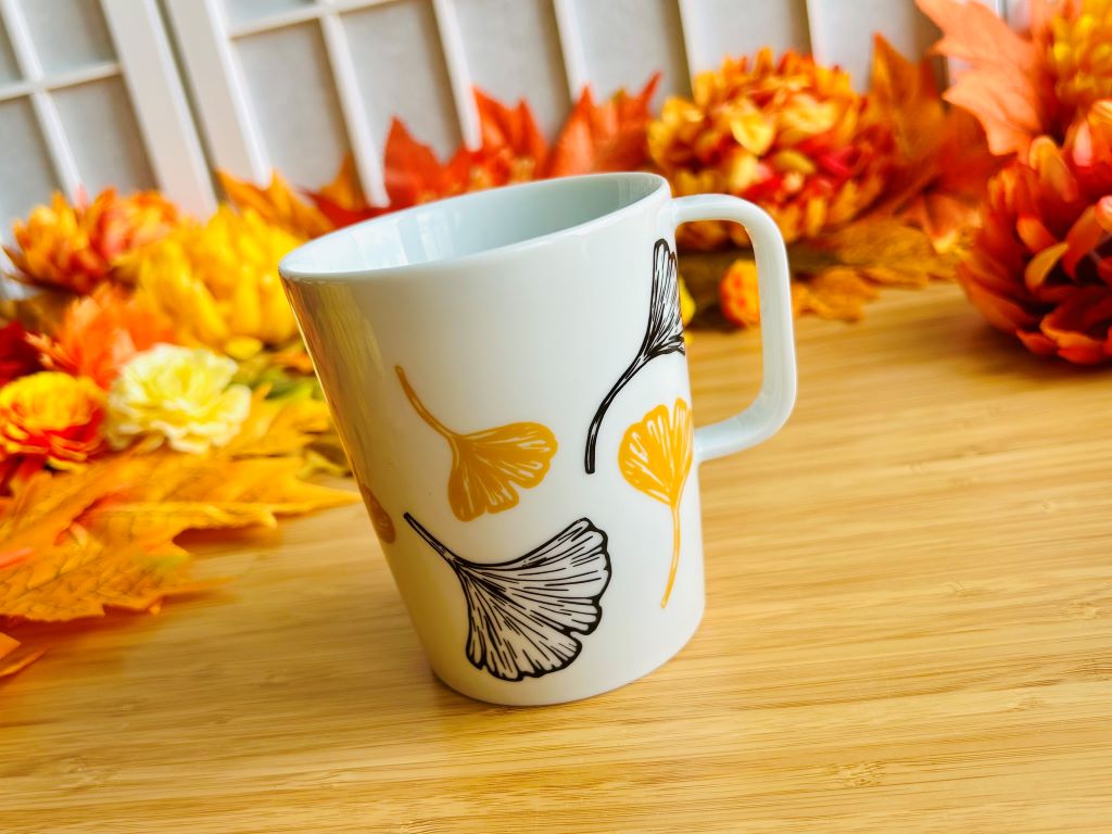Tasse "Ginkgoblätter" mit Gold 250 ml