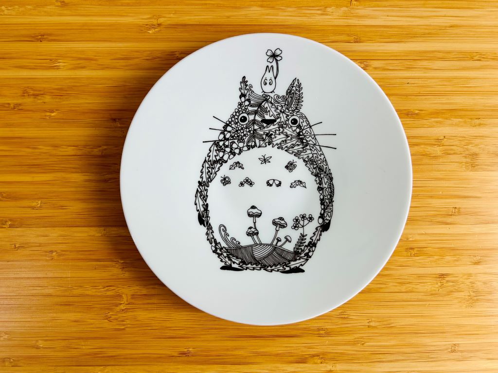 Dessert plate "Totoro", diameter 20 cm