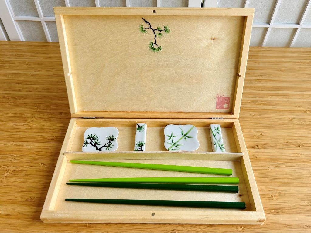 wooden box "Three Friends of Winter" for chopsticks and rests