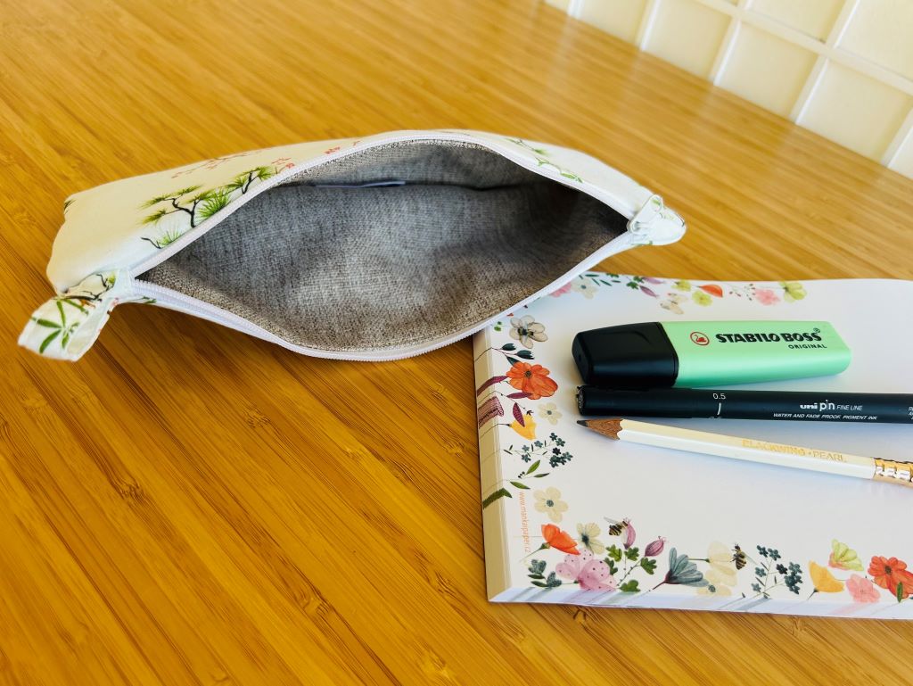 pencil case "Three Winter Friends"