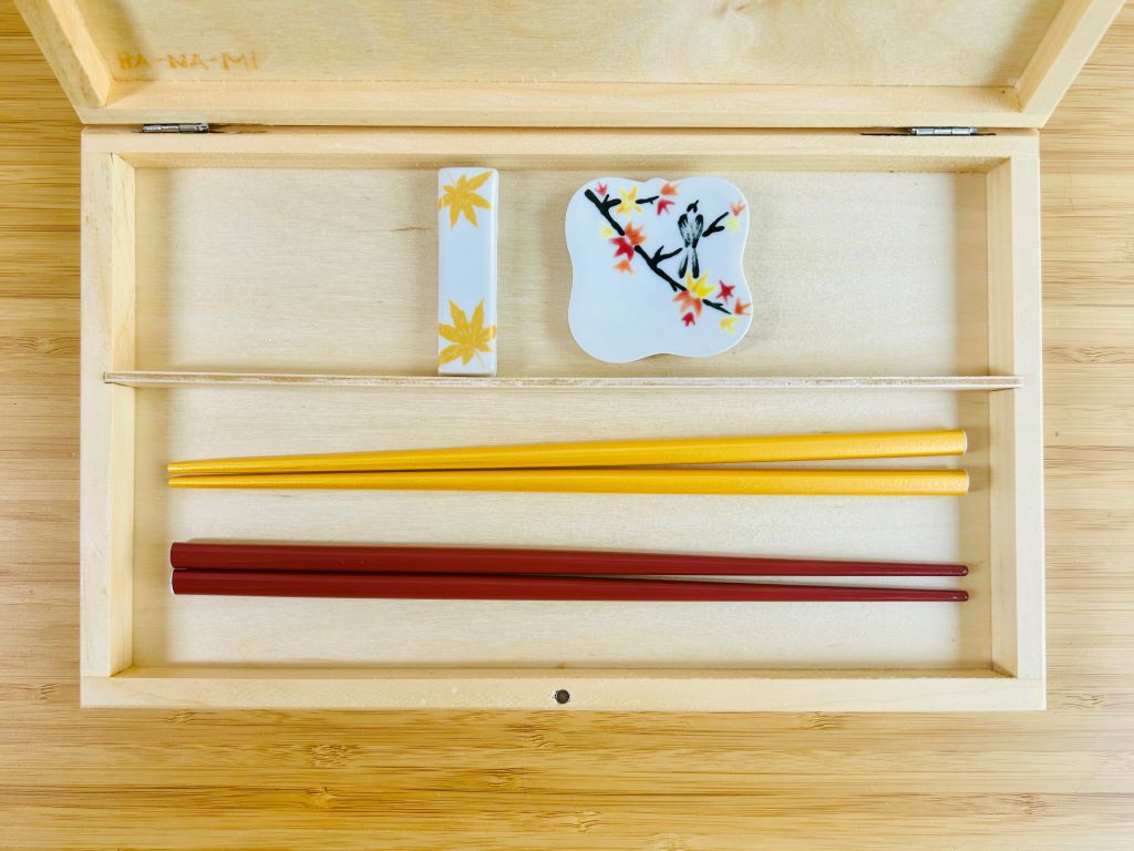 Geschenkset „Herbstabend“ für Essstäbchen und Stäbchenablagen