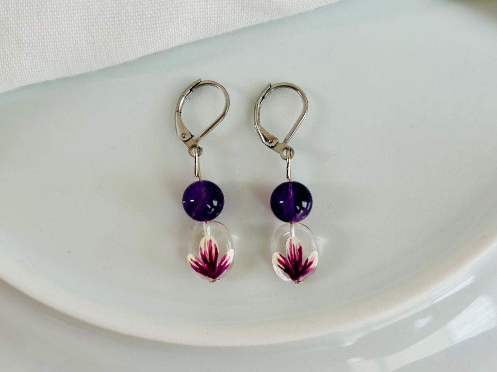 Glass earrings "Scent of a Spring Dream" with amethyst