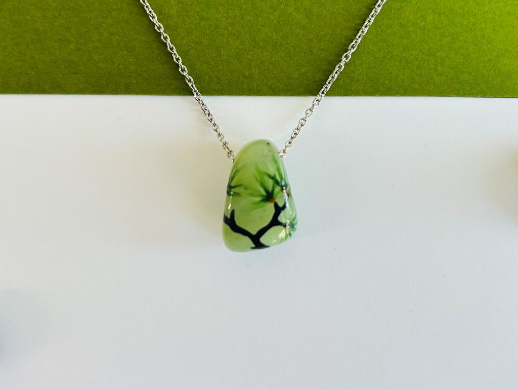 "Long-lived Pine" aventurine necklace