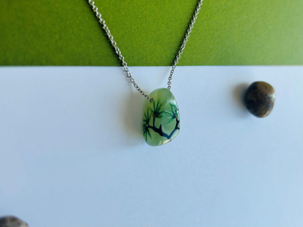 "Long-lived Pine" aventurine necklace