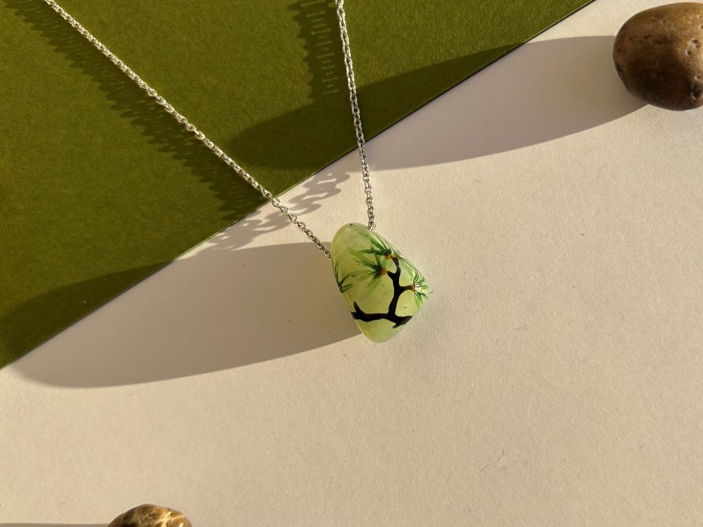 "Long-lived Pine" aventurine necklace