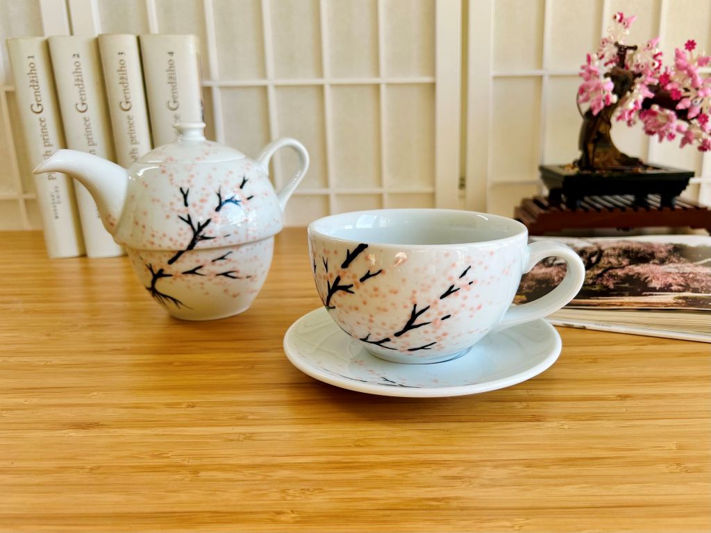 tea set "Morning Under the Cherry Tree"