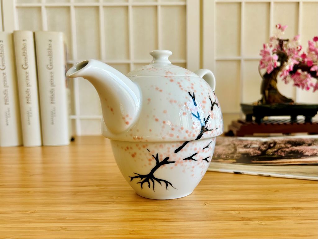 tea set "Morning Under the Cherry Tree"