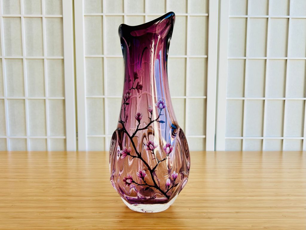 Vintage skleněná váza "Vůně jarního snu" výška 29 cm