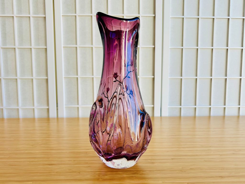 Vintage skleněná váza "Vůně jarního snu" výška 29 cm